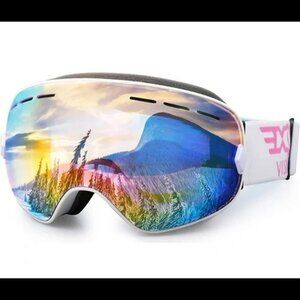 Women’s ski/ snowboarding goggles